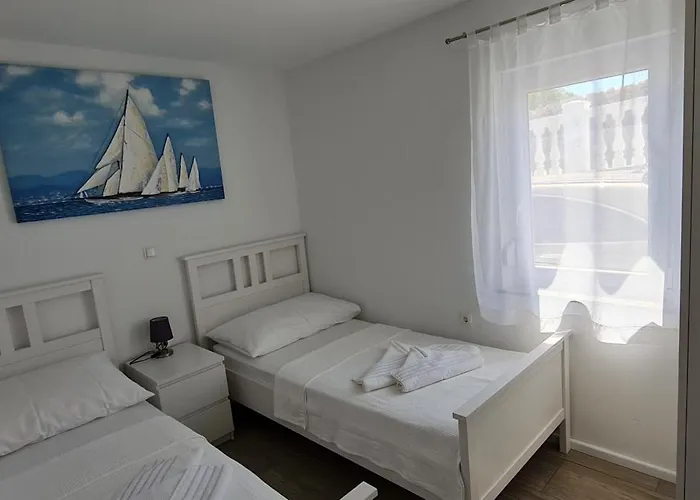 Appartement House Vallis Aurea Povile