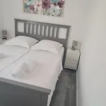 House Vallis Aurea דירה פובילה