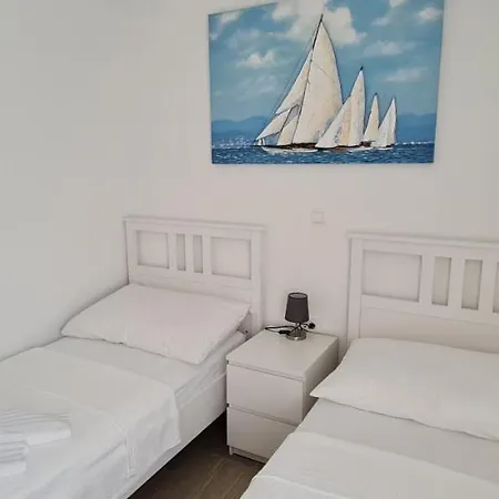 House Vallis Aurea Povile