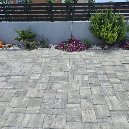 Apartment House Vallis Aurea